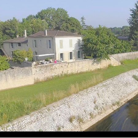Ygeia Panzió Flaujagues Kültér fotó